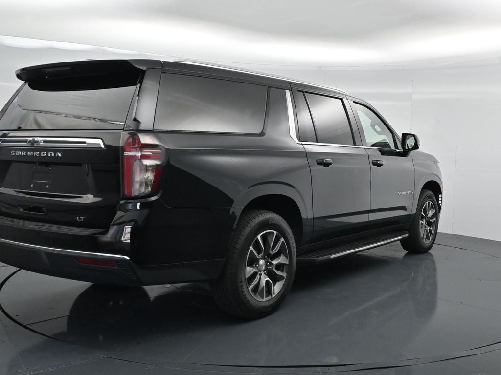 2024 Chevrolet Suburban LT