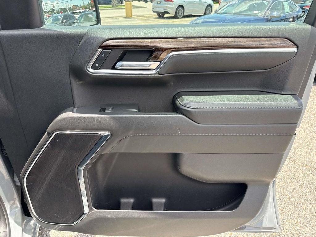 2024 GMC Sierra 1500 SLE