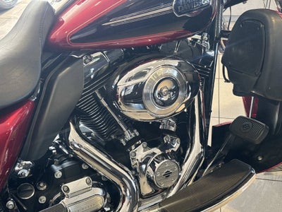 2012 Harley-Davidson Touring Base