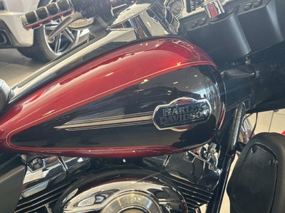 2012 Harley-Davidson Touring Base