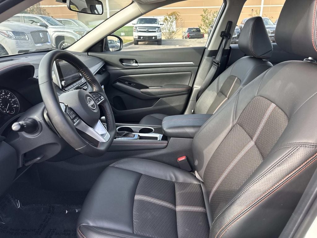 2025 Nissan Altima 2.5 SR
