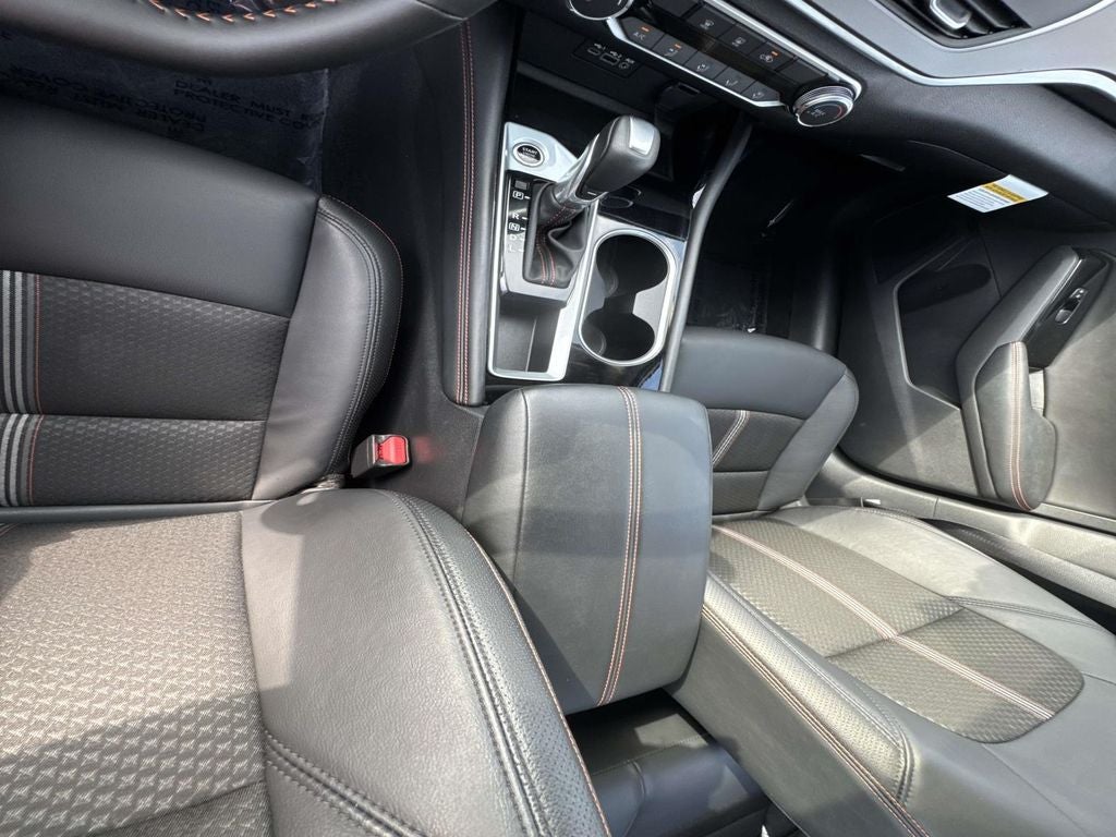2025 Nissan Altima 2.5 SR