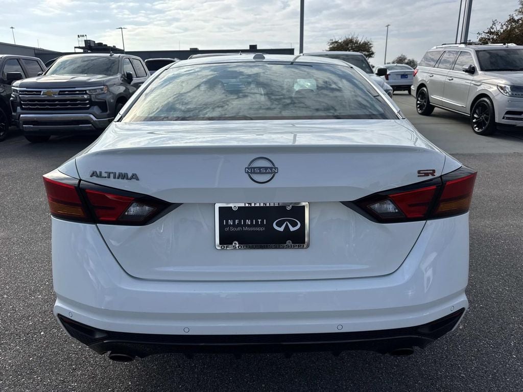 2025 Nissan Altima 2.5 SR