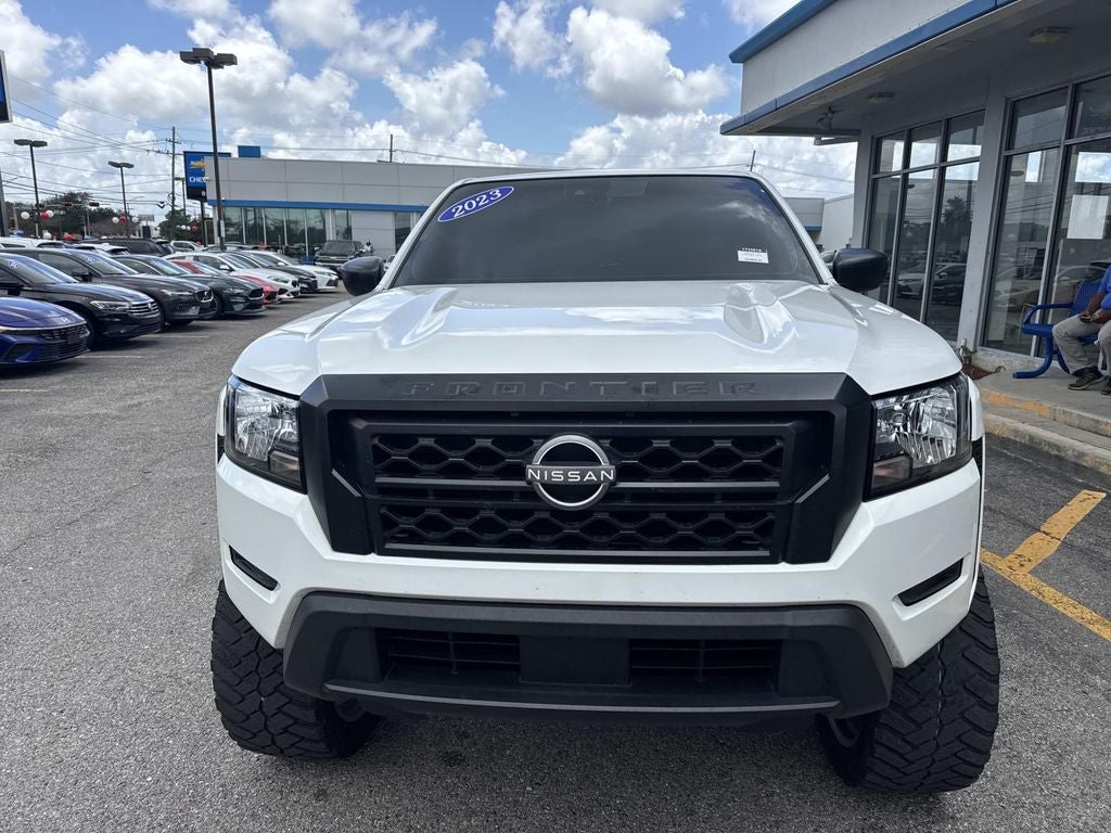2023 Nissan Frontier S