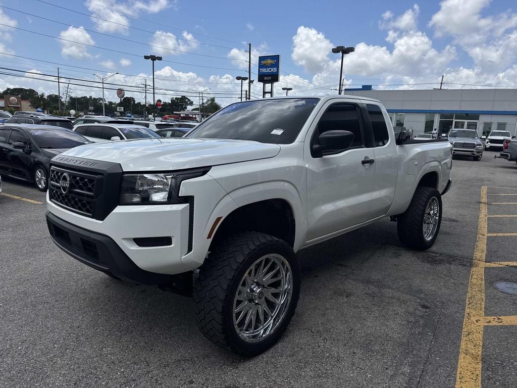 2023 Nissan Frontier S