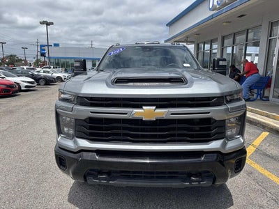 2024 Chevrolet Silverado 2500HD Custom