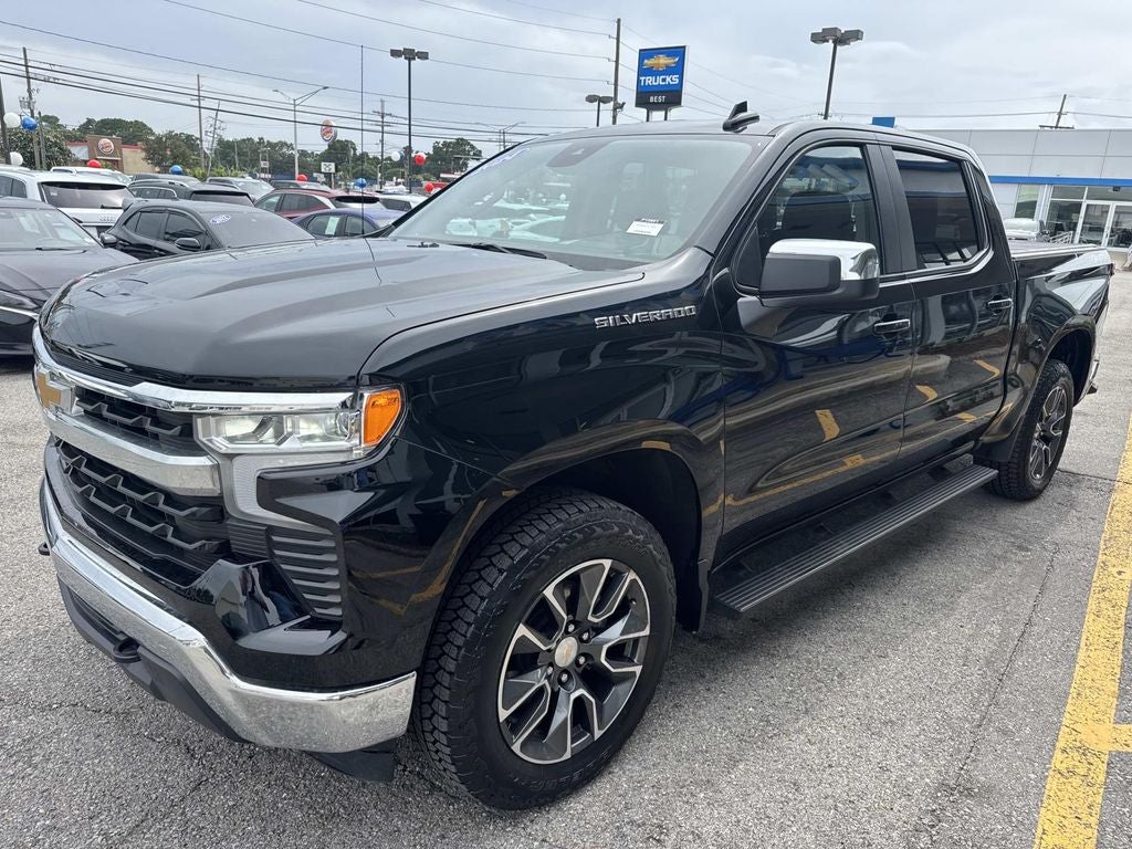 2024 Chevrolet Silverado 1500 LT