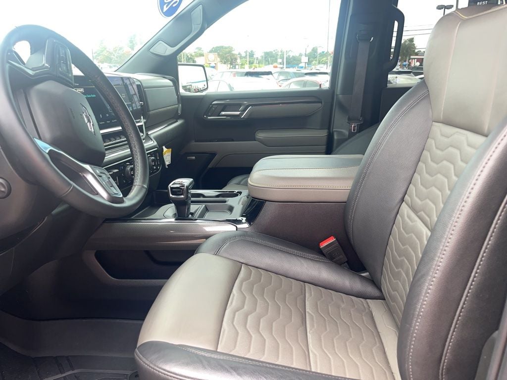 2025 Chevrolet Silverado 1500 ZR2