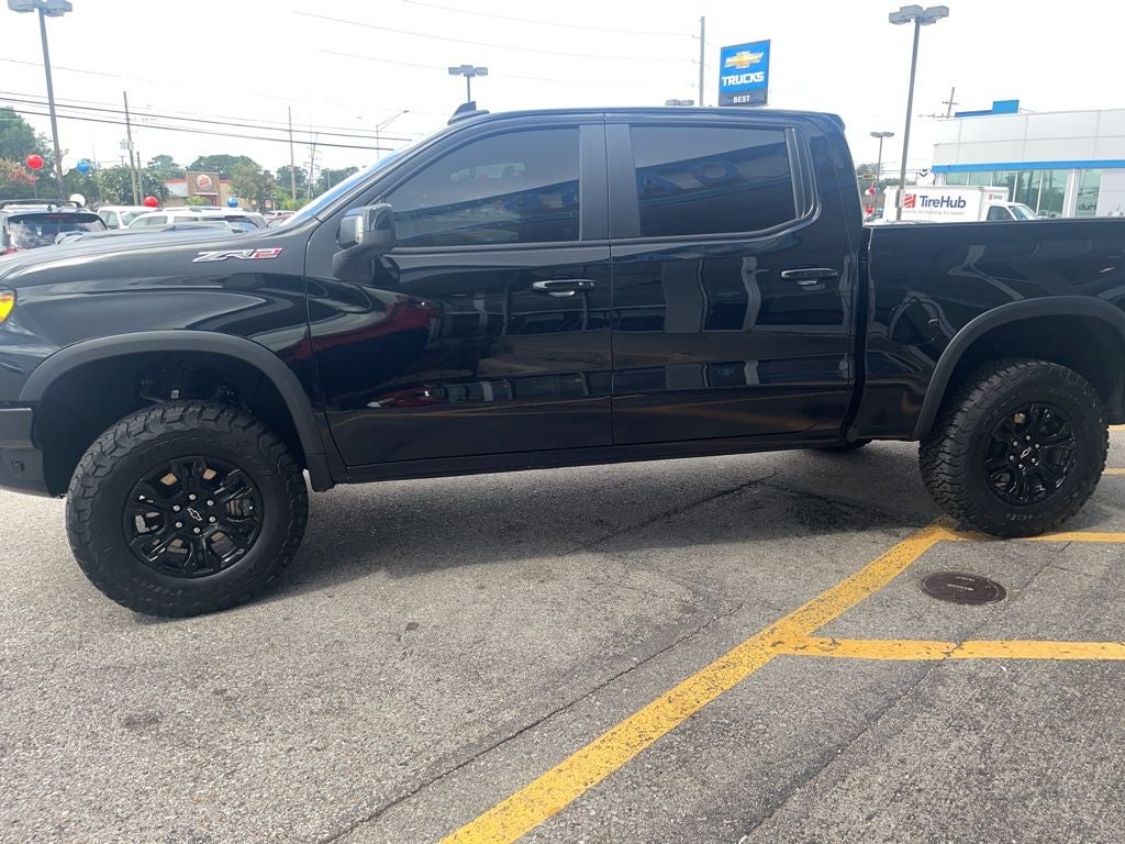 2025 Chevrolet Silverado 1500 ZR2