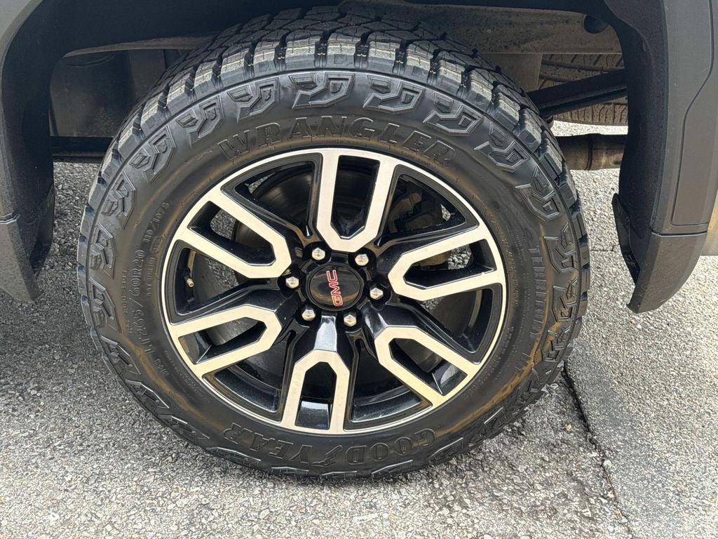 2024 GMC Sierra 1500 AT4