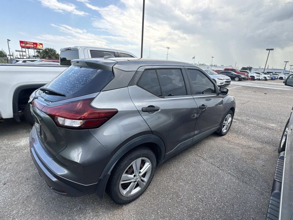 2021 Nissan Kicks S