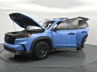 2023 Honda Pilot TrailSport
