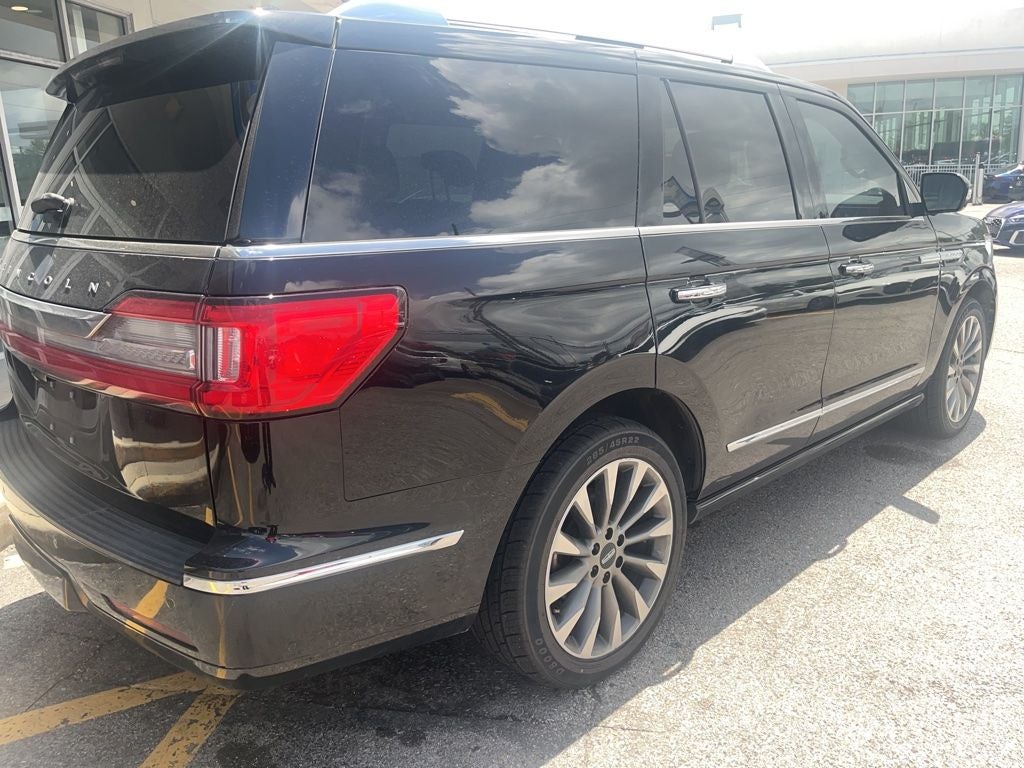 2019 Lincoln Navigator Select