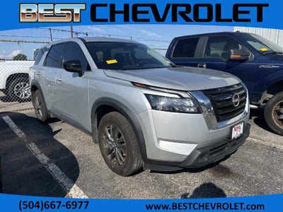 2024 Nissan Pathfinder S