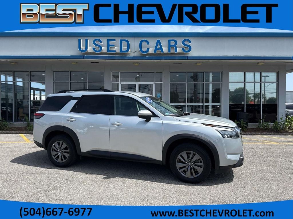 2025 Nissan Pathfinder SV