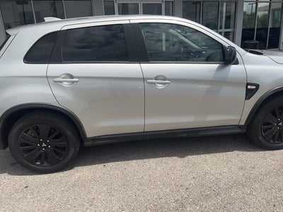 2025 Mitsubishi Outlander Sport 2.0 LE
