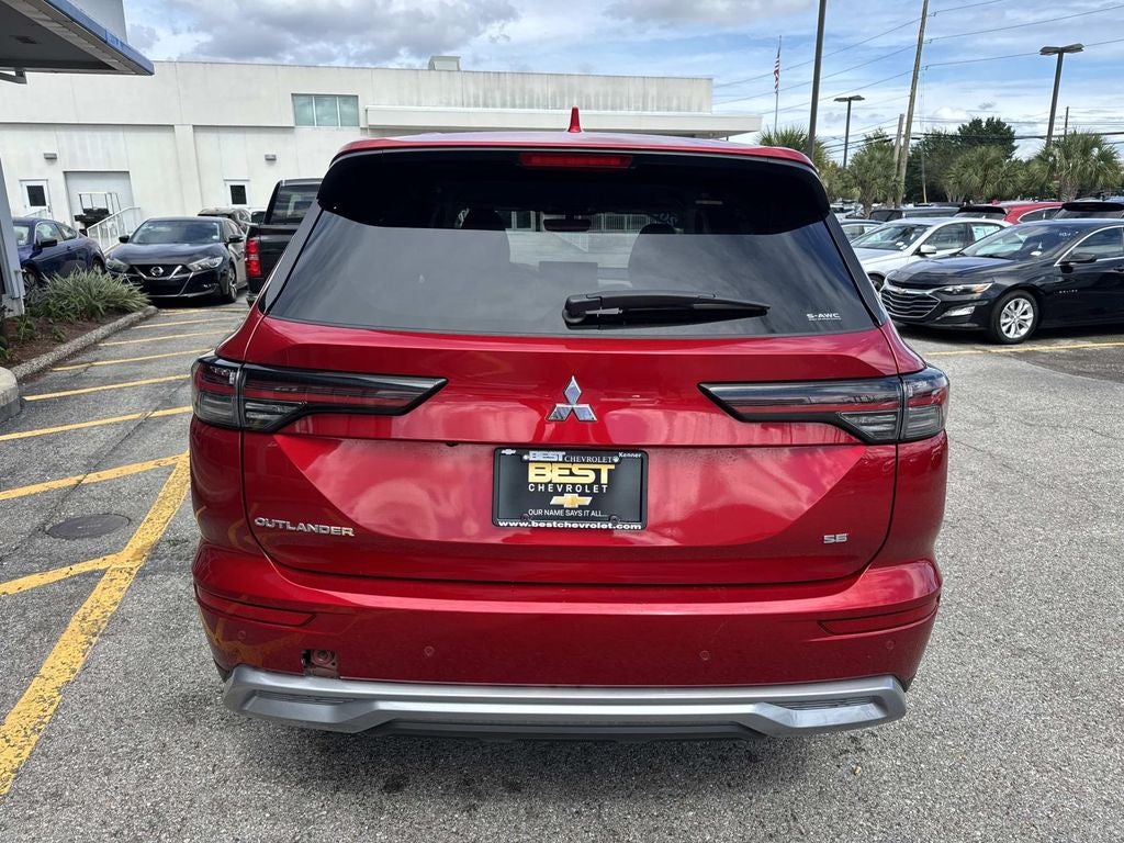 2025 Mitsubishi Outlander SE