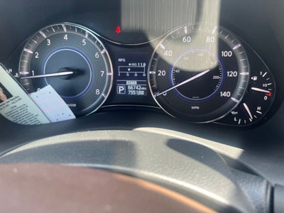2015 INFINITI QX80 Base