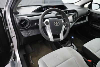 2016 Toyota Prius c One