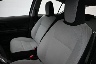 2016 Toyota Prius c One