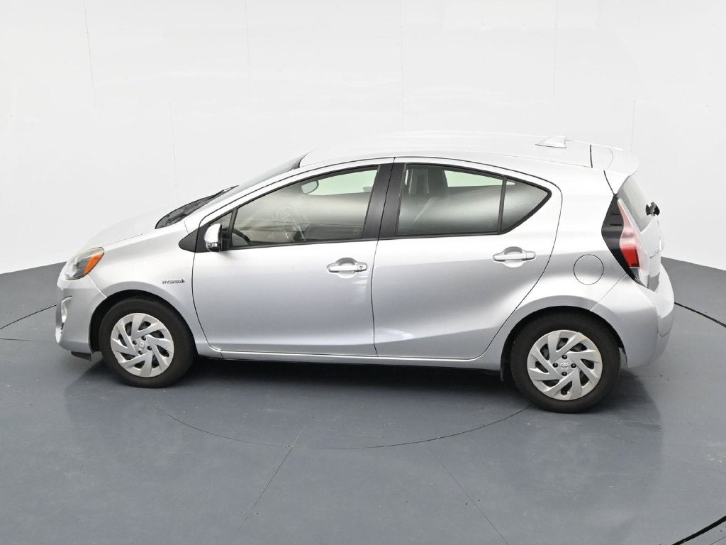 2016 Toyota Prius c One