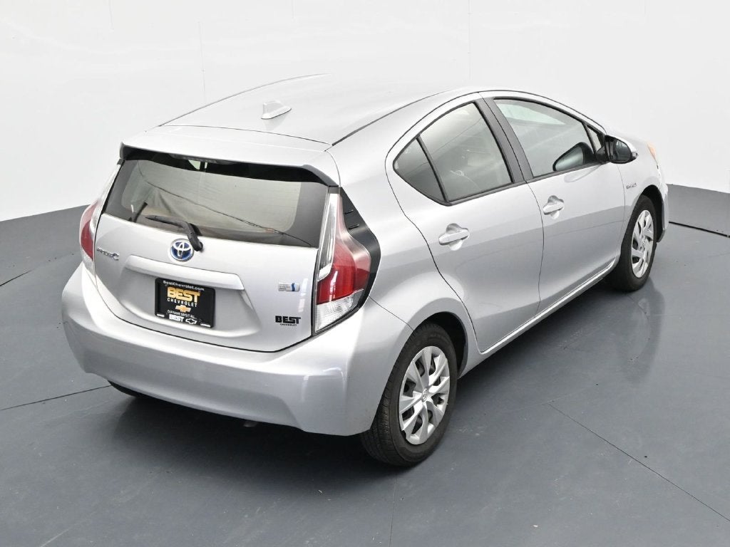 2016 Toyota Prius c One