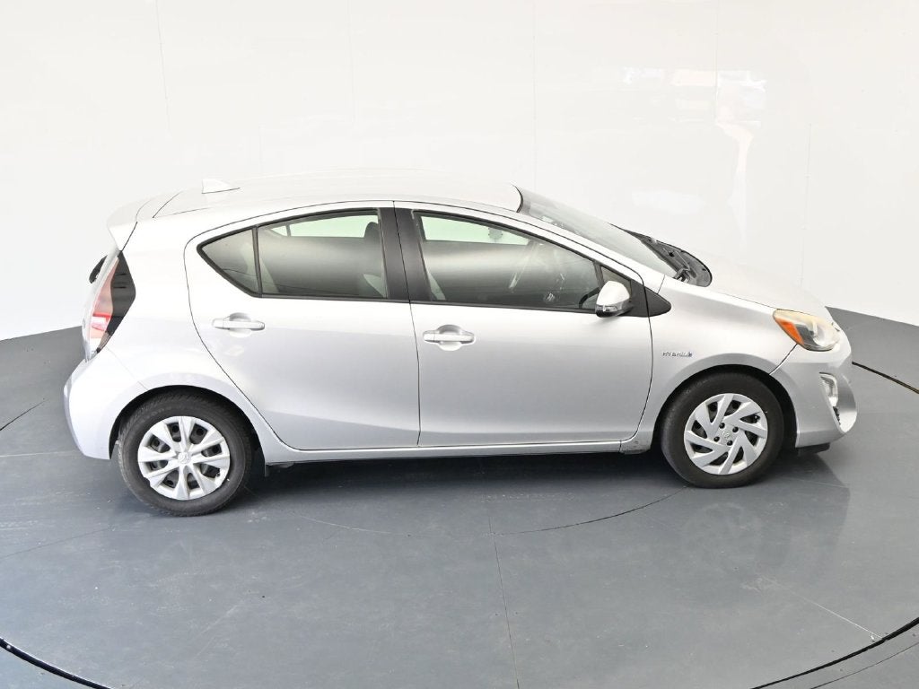 2016 Toyota Prius c One
