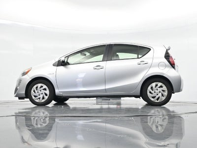 2016 Toyota Prius c One