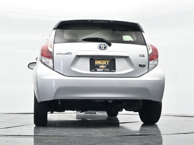 2016 Toyota Prius c One