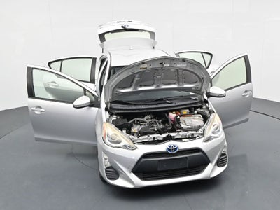 2016 Toyota Prius c One