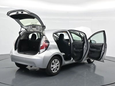 2016 Toyota Prius c One