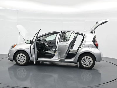 2016 Toyota Prius c One