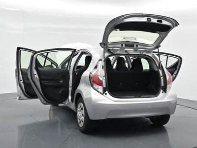 2016 Toyota Prius c One