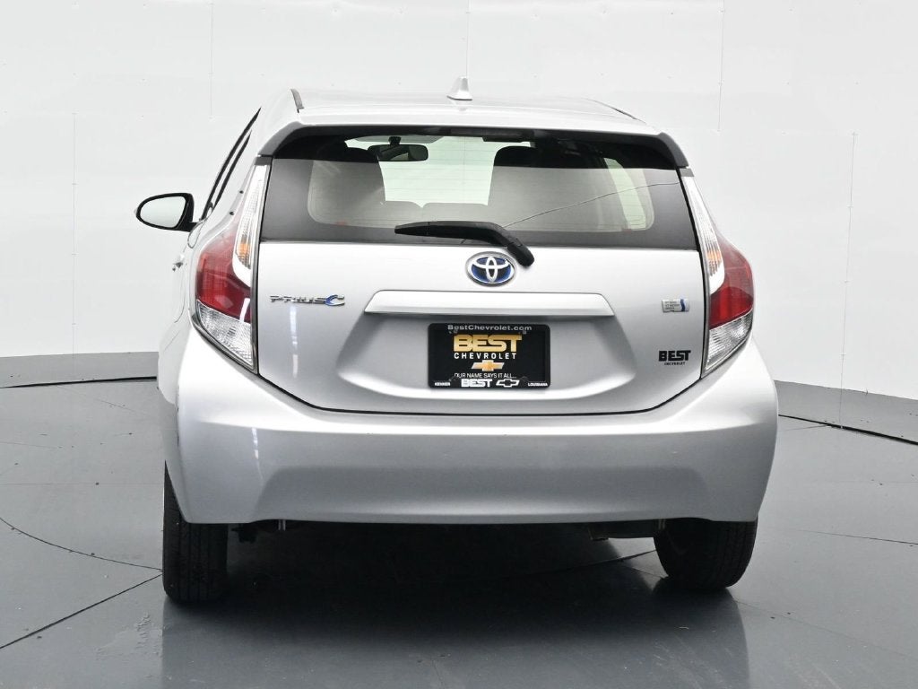2016 Toyota Prius c One