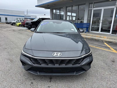 2025 Hyundai Elantra SEL Convenience