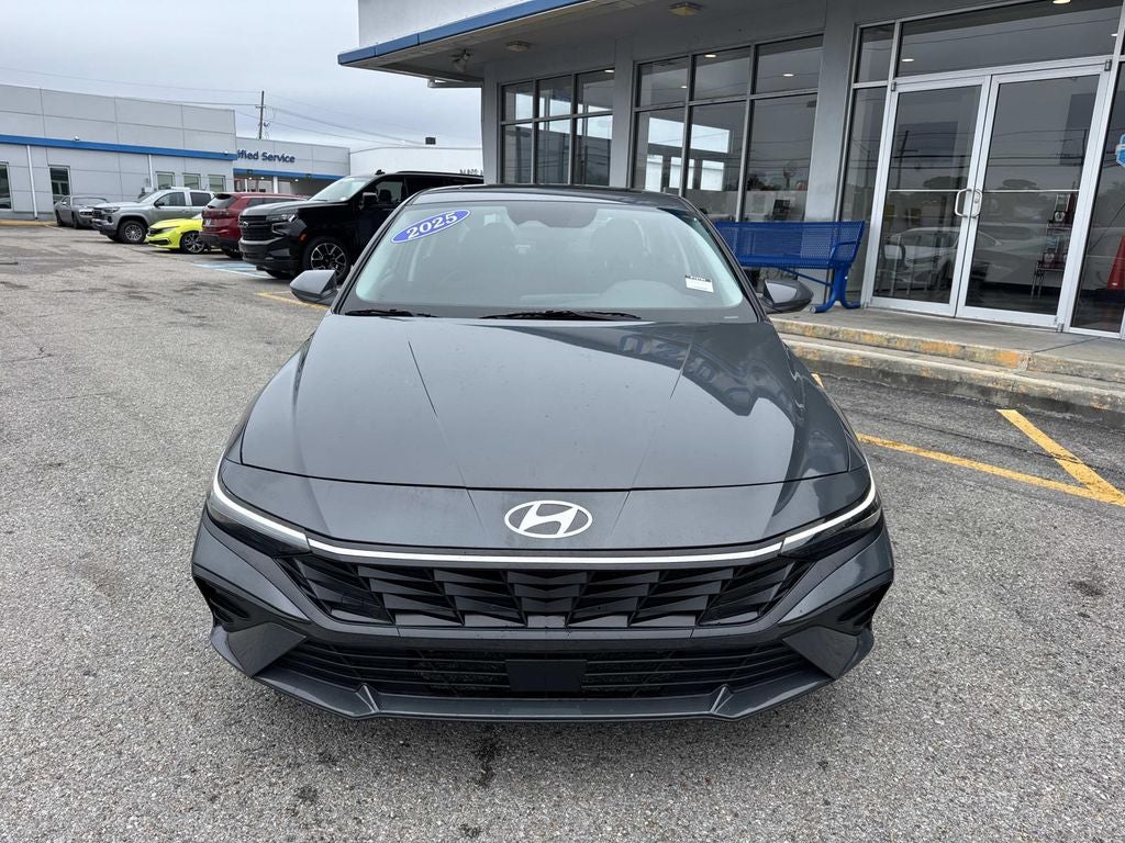 2025 Hyundai Elantra SEL Convenience