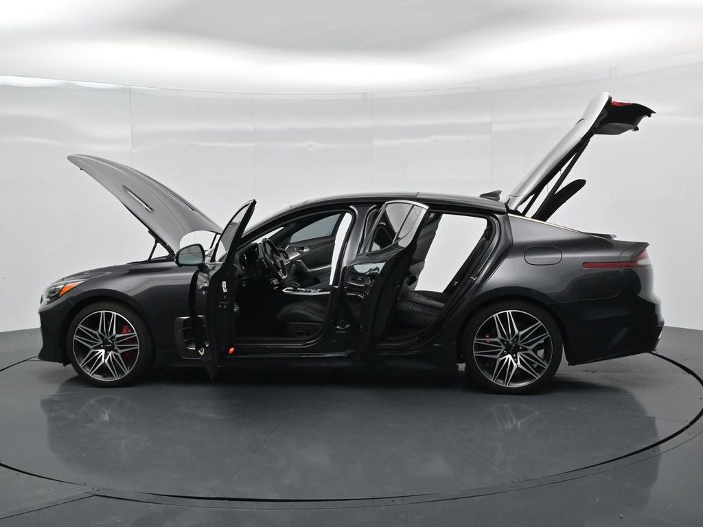 2023 Kia Stinger GT2