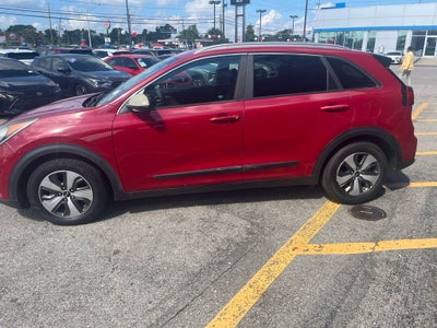 2017 Kia Niro LX
