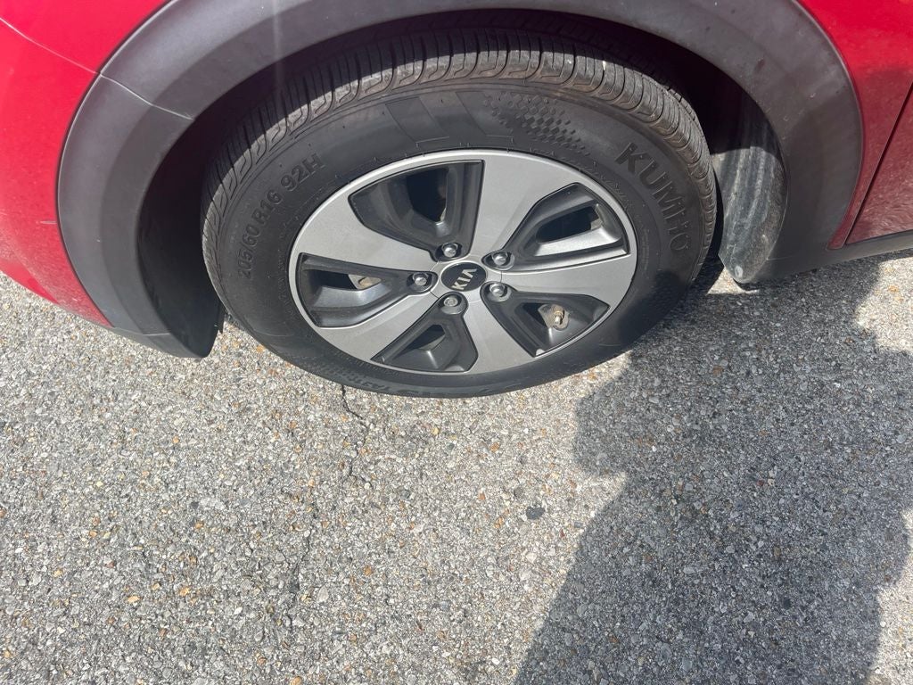 2017 Kia Niro LX
