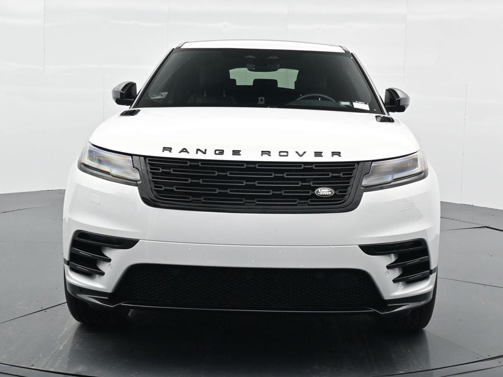 2025 Land Rover Range Rover Velar Dynamic SE