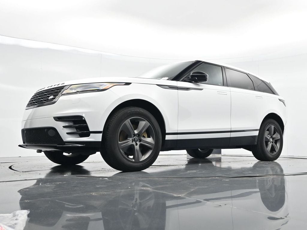 2025 Land Rover Range Rover Velar Dynamic SE