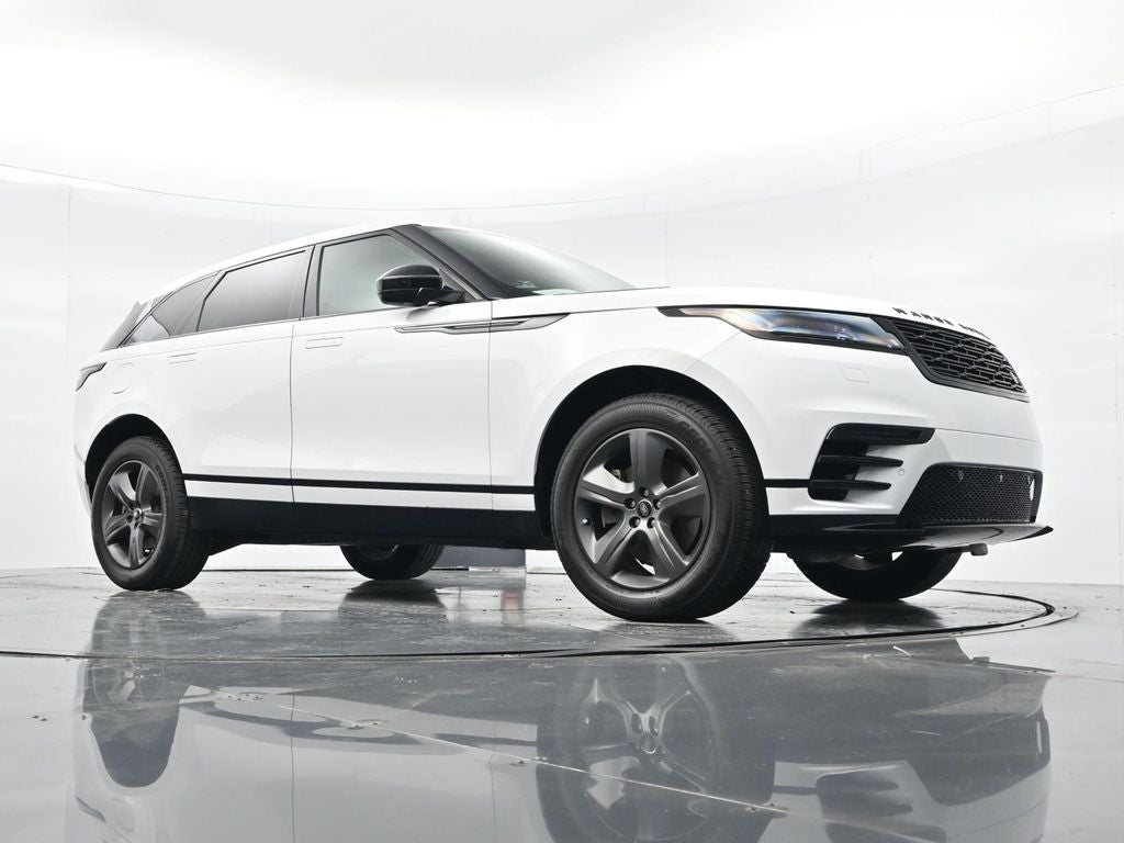 2025 Land Rover Range Rover Velar Dynamic SE