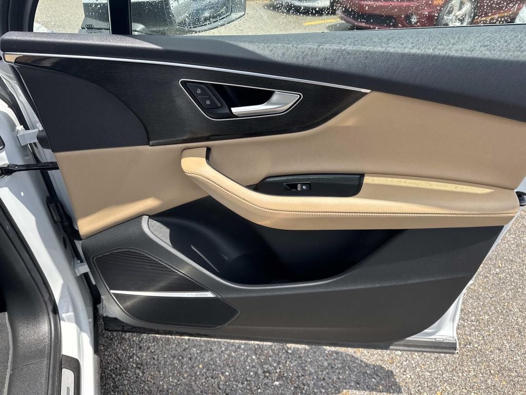 2023 Audi Q7 45 Premium Plus quattro