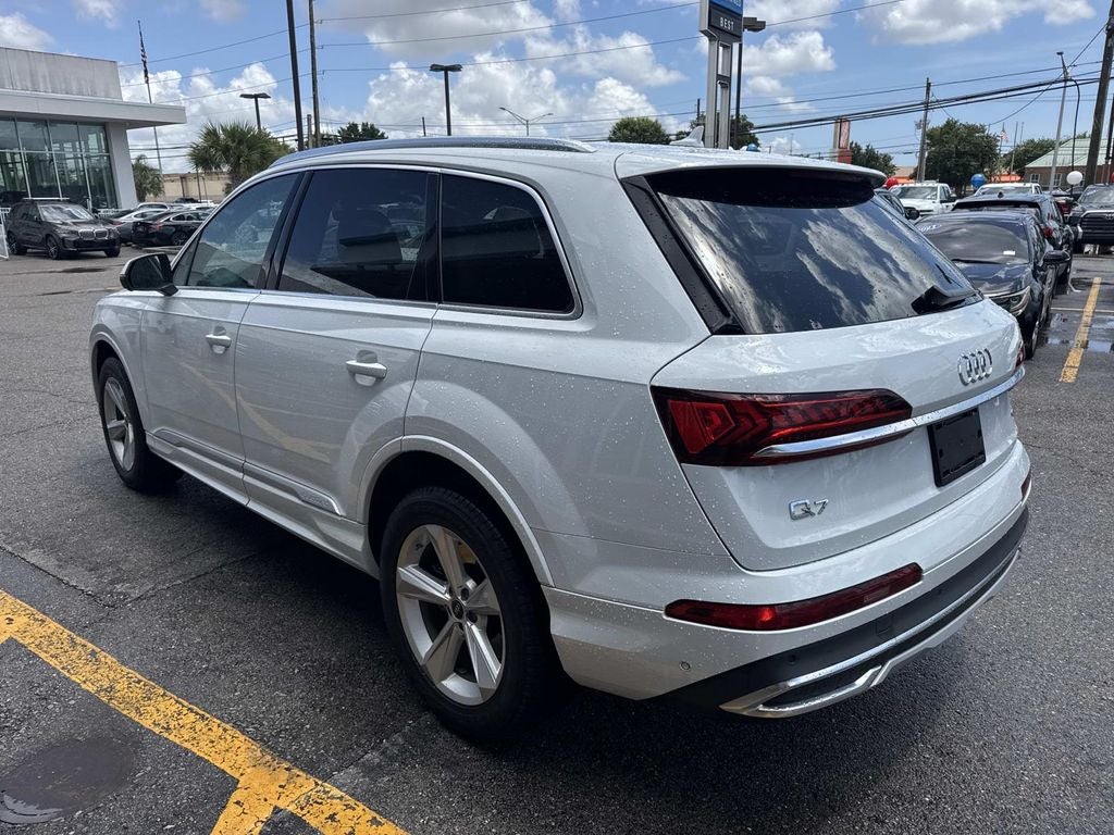 2023 Audi Q7 45 Premium Plus quattro