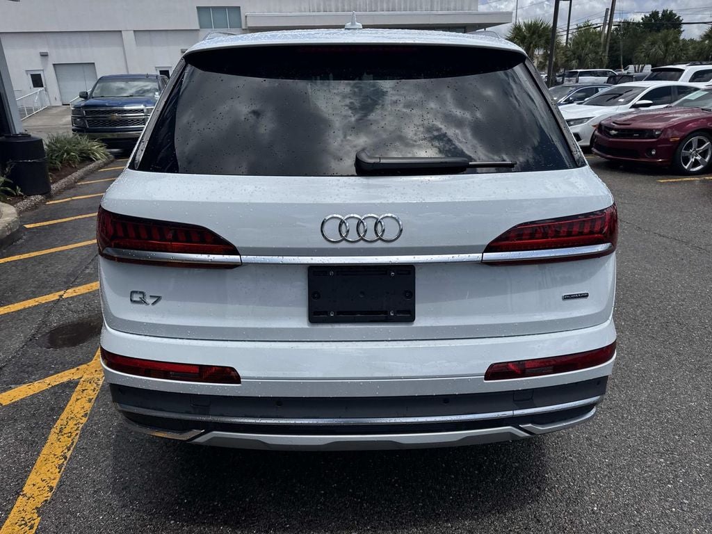 2023 Audi Q7 45 Premium Plus quattro