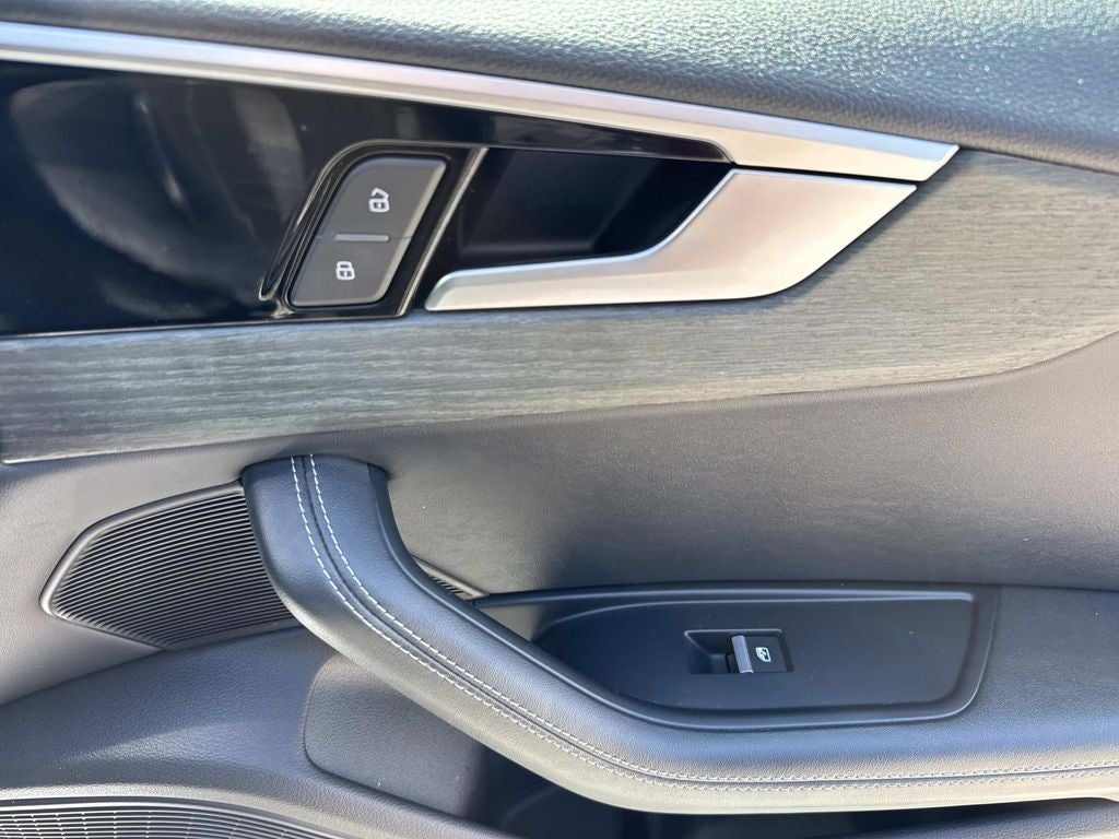 2024 Audi A5 Sportback 45 S line Premium Plus quattro