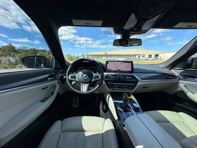 2022 BMW 5 Series M550i xDrive