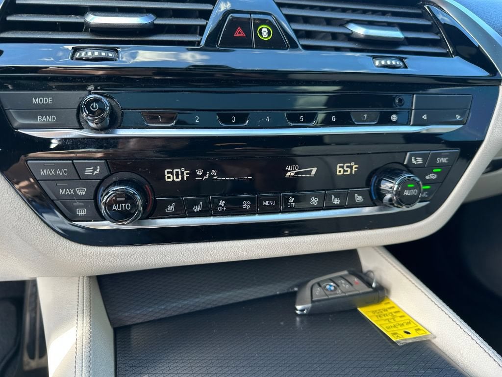 2022 BMW 5 Series M550i xDrive