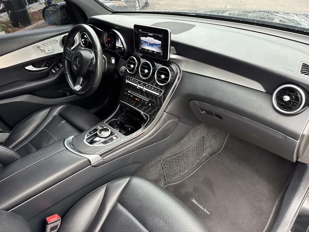 2019 Mercedes-Benz GLC GLC 300