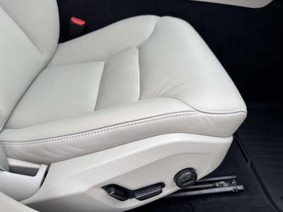 2025 Volvo V60 Cross Country B5 Plus